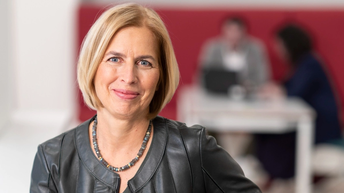 4 Mio. Software-Experten per Klick - Karriere > Arbeitswelt - Elektroniknet