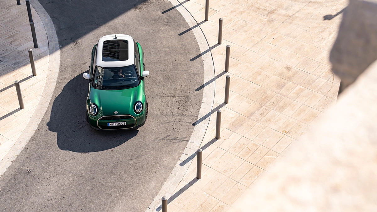 Innovatives In-Car Gaming im MINI Cooper C - Automotive > Infotainment ...
