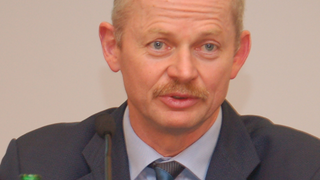 Peter Bauer