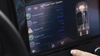 Multimedia Head Unit auf Basis der Applikationsplattform QNX CAR.