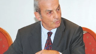 Manfred Trösch, Iftest