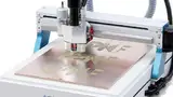 Kaum größer als ein DIN A3 Blatt: Der ProtoMat E33 ist das Einstiegssystem mit LPKF Qualität.