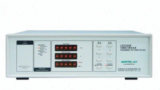 Programmierbare Quelle für LED-Konstantströme und LED-Konstantspannungen