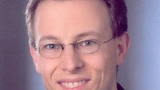 Dr. Ulrich Becker ist Trainer, Berater und Coach bei der Method Park Software AG und arbeitet in den Themenbereichen Software-Architektur, Prozessverbesserung und Einführung von Software-Werkzeugen.