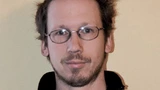 Eric Hustedt studierte Elektrotechnik mit dem Schwerpunkt Leistungselektronik an der University of Canterbury in Neuseeland. Bei Electronic Motion Systems ist er Projektleiter für die Entwicklung von Gebläsereglern.