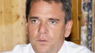 Holger Schuh, Saft Holger Schuh, Saft