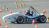 Die 10,6 kWh der Li-Mn-Batterie versorgen zwei an der Hinterachse montierte Elektromotoren, die zusammen eine Spitzenleistung von 80 kW bieten.