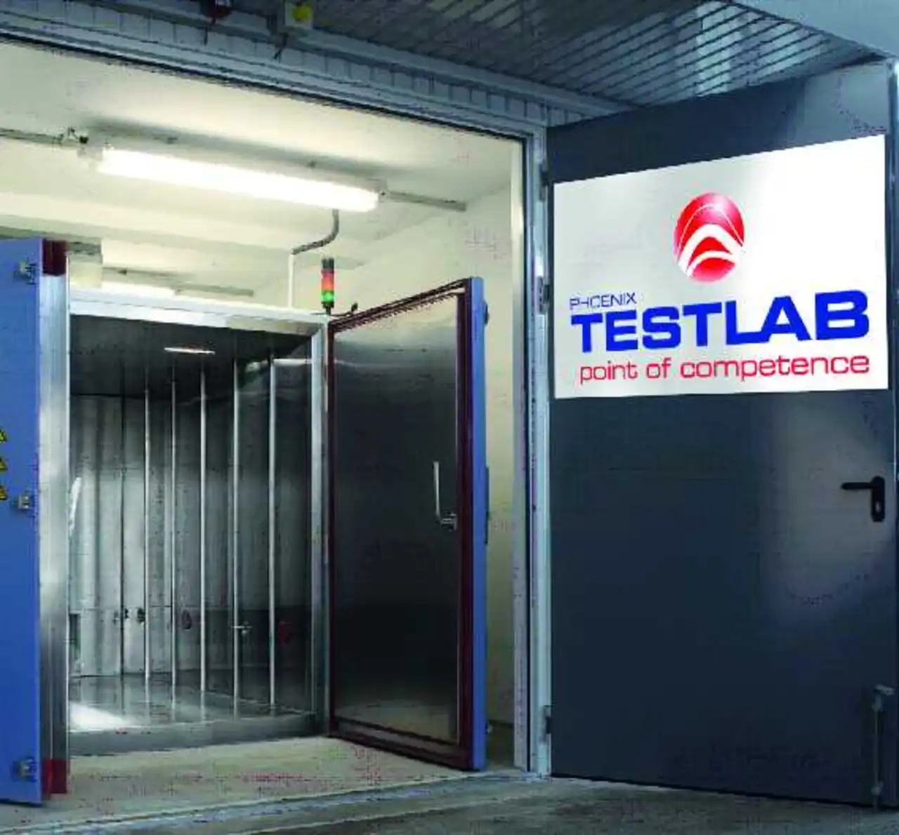 Batterietestlabor: Klimaschrank bei Phoenix Testlab Batterietestlabor: Klimaschrank bei Phoenix Testlab