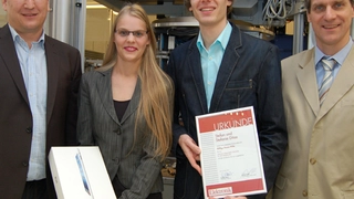 Leiterplatten Designwettbewerb Pfiffige Power PCBs Sonderpreis Markus Wölfel Jumatech GmbH Stefanie und Stefan Ditze Gerhard Stelzer Chefredakteur Elektronik