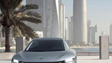 Bild 2. Einführung des XL1 von Volkswagen in Katar - ohne konventionellen Außenspiegel.