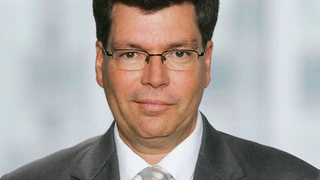 Dr. Norbert Hess, Vorstand der Epcos AG