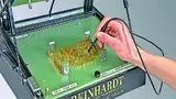 Bild 1: Mit einer Suchprobe lassen sich systemgeführt in etwa 15 bis 20 Minuten 300 Testpunkte identifizieren