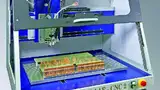 Bild 2: Die preiswertere xy-Bohrmaschine »Reinhardt A AE-CNC 2« 