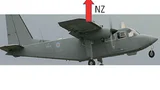 Darstellung normaler Auftriebskraft bei einem Flugzeug
