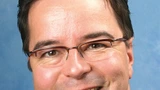 Dipl.-Ing. Hans-Werner Schaal studierte Nachrichtentechnik an der Uni Stuttgart und Electrical & Computer Engineering an der Oregon State University (USA). Er ist Business Development Manager bei der Vector Informatik GmbH im Bereich der Produktlinie