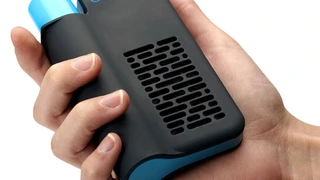 Minipak Akku-Ladegerät (2W per USB-Port) per Brennstoffzelle betrieben mit Wasserstoff-Kartusche (Hydrostick)
