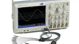 Hilfreich bei der Entwicklung von Stromversorgungen: Das Mixed-Signal-Oszilloskop MSO4104B von Tektronix 