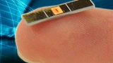 In derartige HF-Kleinstbaugruppen kann die neue 135-GHz-Mini-Antenne problemlos integriert werden. 