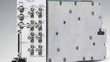 Steht für eine neue Systembus-Gerätekategorie, bei der via Software wesentliche Hardware-Elemente baukastenartig konfigurierbar sind, was auch echte Hardware-Modifikationen per Software möglich macht: der neue Vector Signal Transceiver NI PXIe-5644R,