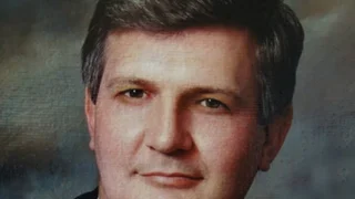 B.Sc. David Reed studierte Chemie und ist ein alter Bekannter von Lowe: Er arbeitete u.a. 20 Jahre für TI im Bereich Fertigung.