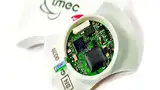Bild 3: Der Prototyp des EKG-Patches kombiniert die von Imec und dem Holst Centre entwickelte Elektronik mit der »ePatch«-Technik von Delta