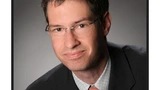 Dr.-Ing. Karsten Schmidt  studierte an der Universität Ulm Elektrotechnik mit Schwerpunkt Informationstechnologie. Seit 2006 ist er bei Fujitsu Semiconductor Europe GmbH tätig.