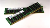 Samsung DDR4 SDRAM Arbeitsspeicher in der Nahaufnahme