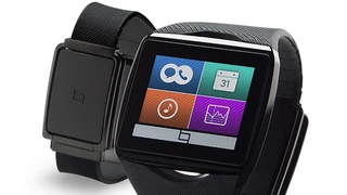 Qualcomm Toq Smartwatch und Armband in schwarz