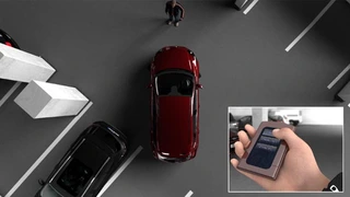 Ford mit vollautomatischem Einparkassistent.