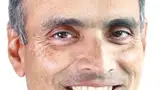 Vijay Ullal, Fairchild