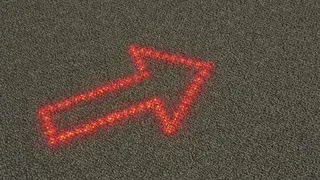 Die Kombination aus lichtdurchlässigem Teppich und LEDs ermöglicht eine einleuchtende Information von Besuchern.