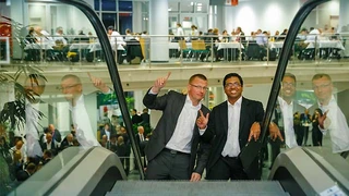 21 Rolltreppe zum ersten Stock