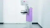 Bild 2: Das analoge Mammografiesystem Mammomat Select soll Kliniken mit hohem Durchsatz wie auch kleineren Krankenhäusern hohe Qualität trotz knapper Budgets bieten