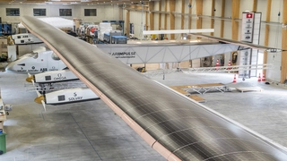 Solarflugzeug Solar Impulse 2