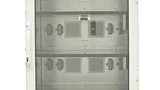 Burn-in-Testschrank TS8 bietet mit acht Stromsenkenmodulen CS960 in vier separat temperaturgeregelten Testkammern Platz für den Test von bis zu 128 Prüflingen