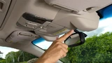  Eyesight von Subaru: Die beiden Kameras sind neben dem Innenspiegel angebracht.  Eyesight von Subaru: Die beiden Kameras sind neben dem Innenspiegel angebracht.