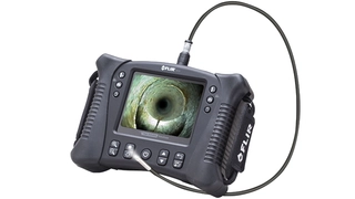 Über eine intuitive Steuerung lässt sich der Kamerakopf der robusten Videoskop-Inspektionskamera FLIR VS70 auch in engen Arbeitsräumen bewegen und überträgt Videos und Bilder an ein 5,7-Zoll-LCD-Farbdisplay.