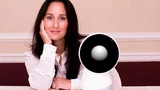 Die Erfinderin Cynthia Breazeal mit Roboter Jibo