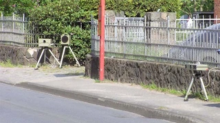 Aufbau einer mobilen Geschwindigkeitskontrolle mit Einseitensensor