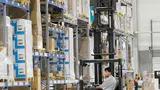 Bei jeder Abwärtsbewegung kann Energie zurückgewonnen werden, die über PowerCaps dem darauffolgenden Heben von Lasten bereitgestellt wird.