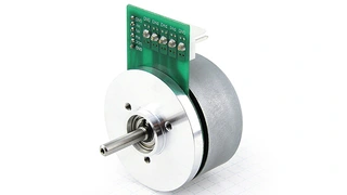  Nanotec hat seine BLDC-Flachmotoren um Modelle in drei unterschiedlichen Längen erweitert. Bei der Motoren-Reihe DF45 handelt es sich um 16-polige Außenläufer mit einem Standard-Durchmesser von 45 mm und einer Länge von 27 mm. Die Größen S mit einer