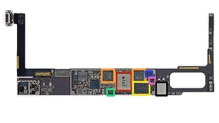 Logikboard des Apple iPad Air 2