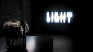 Mercedes-Benz MULTIBEAM LED-Scheinwerfer:Mercedes-Benz MULTIBEAM LED-Scheinwerfer mit einer Raster-Lichtquelle mit 84 LED. Ermöglicht eine noch höhere Auflösung des Lichtbilds.
