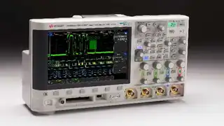 Die InfiniiVision-3000T-X-Oszilloskop-Serie von Keysight Technologies mit kapazitivem Touchscreen und Zonentriggerung