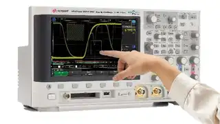 Die 3000T-X-Serie wurde speziell für die Bedienung über einen kapazitiven Touchscreen und für die intuitive, schnelle Auswahl von Signalbereichen und Funktionen entwickelt