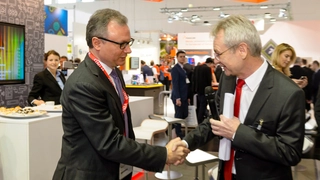 Verleihung des Embedded Award auf der embedded world 2015