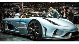 Hybridsupersportwagen aus Schweden: Der Koenigsegg Regera mit 1.500 PS feierte 2015 in Genf Premiere.