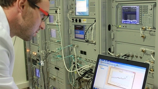 Bild01 AnritsuAT4