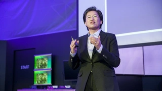 Platz 20: Lisa T. Su (AMD) Gesamteinkommen 3.789.232 Dollar sind 6,9 Promille vom Umsatz und minus 9,5 Prozent vom Gewinn (Verlust 398,0 Mio. Dollar).