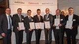 Die Autoren der besten Artikel des Jahres 2014: (v.l.n.r.) Dr. Ingo Kuss (Elektronik automotive), Markus Heuermann, Dr. Markus Ernst, Gerhard Stelzer (Elektronik), Christian Hanisch, Dr. Thomas Wolf und Thomas Tzscheetzsch.